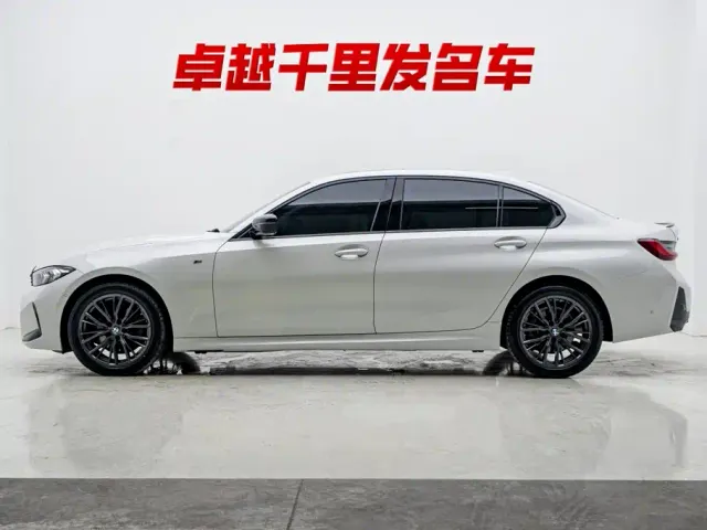 BMW 3 Series — Фото автомобиля 4