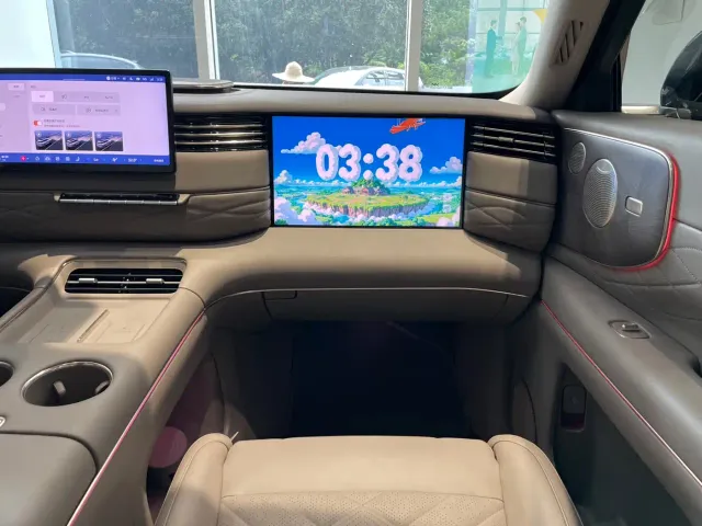 IM Motors LS9 — Фото автомобиля 7