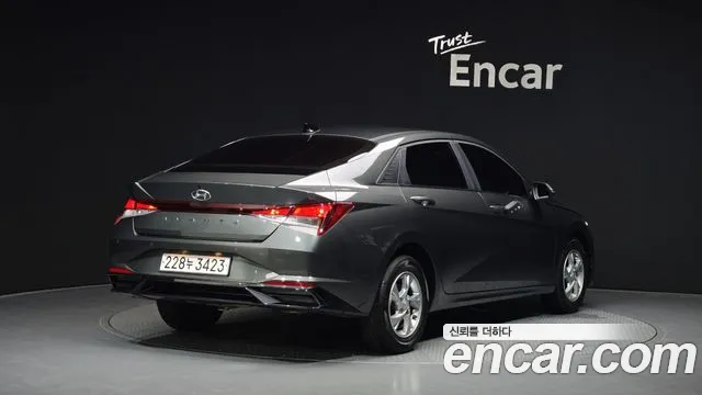 Hyundai AVANTE Avante (CN7) — Фото автомобиля 2
