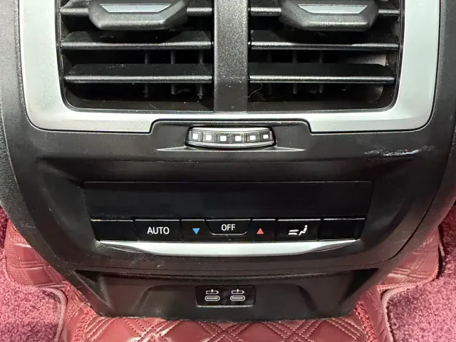 BMW X3 — Фото автомобиля 12