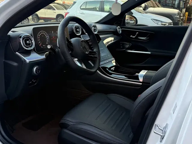Mercedes-Benz C-Class — Фото автомобиля 7