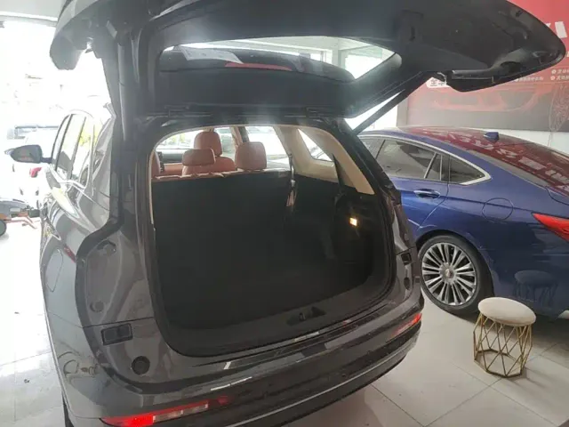 Landian E5 PLUS — Фото автомобиля 18