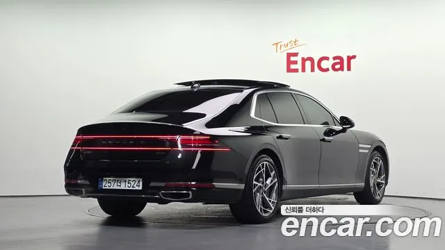 Genesis G90 RS4 — Фото автомобиля 2