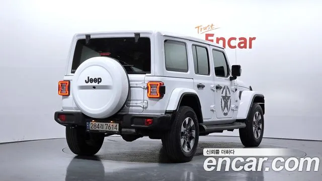 Jeep Wrangler JL — Фото автомобиля 2