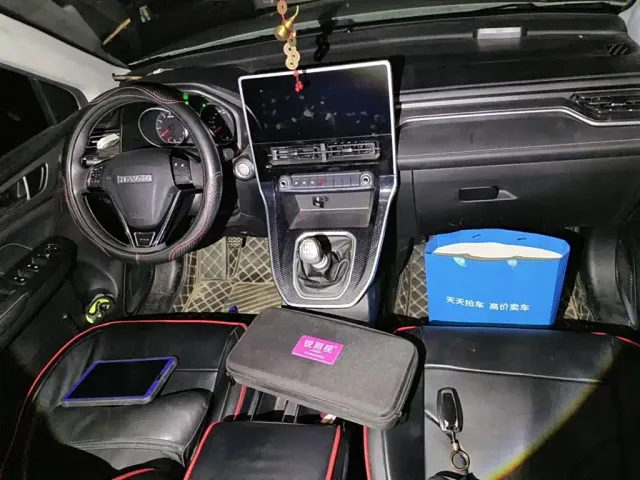 Haval M6 — Фото автомобиля 12