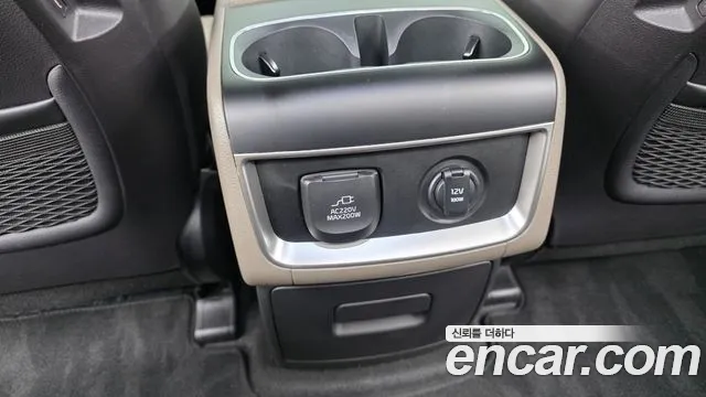 Kia Canival Новый Carnival 4 поколение Бензин 9 мест X Line — Фото автомобиля 26