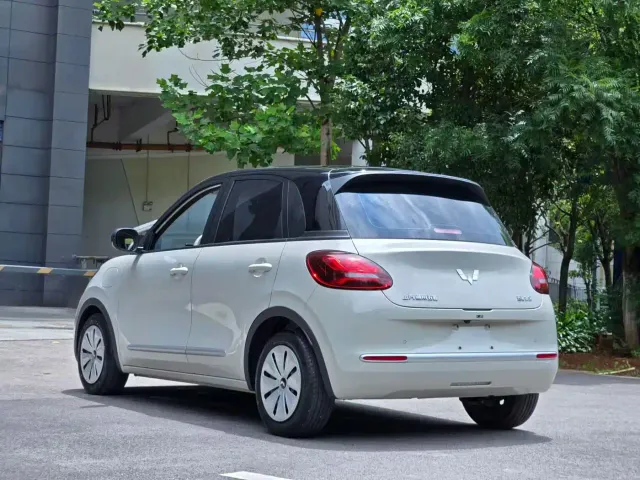 Wuling Bingo — Фото автомобиля 5