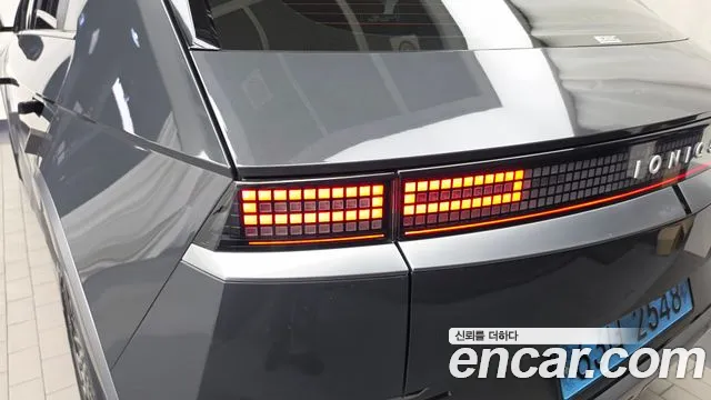 Hyundai Ioniq 5 — Фото автомобиля 8