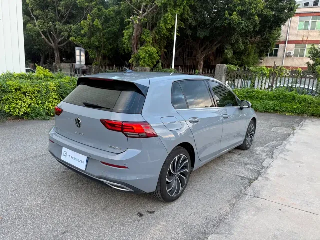 Volkswagen Golf 2023 280TSI DSG Pro — Фото автомобиля 15