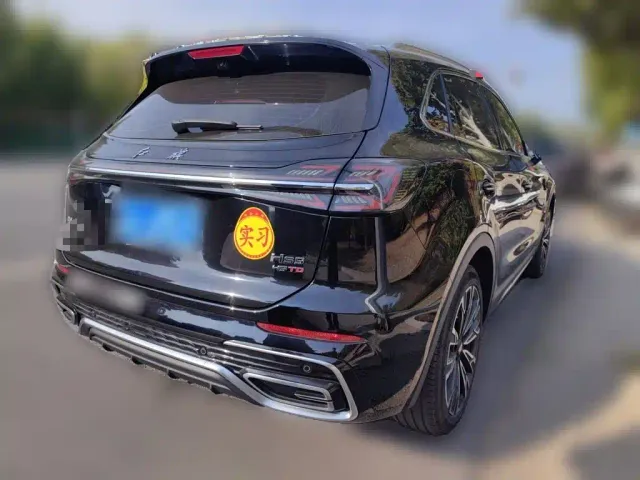 Hongqi HS5 — Фото автомобиля 4