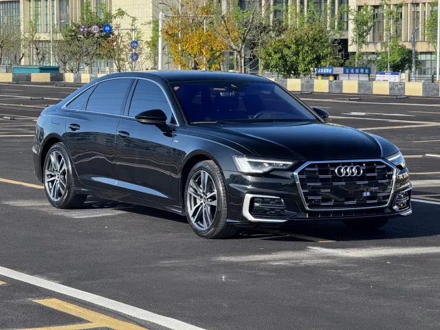 Audi A6L — Фото автомобиля 3