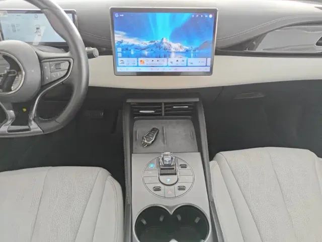 BYD Seal 06 — Фото автомобиля 12
