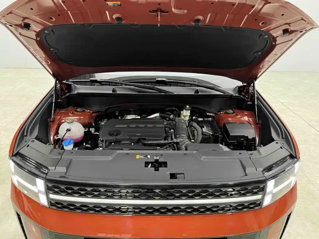 Hyundai Santa Fe — Фото автомобиля 28