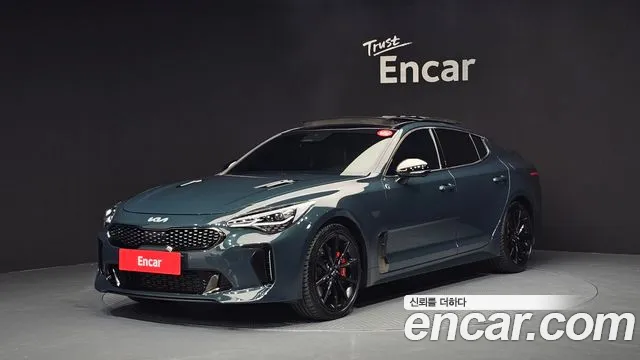 Фотография автомобиля — Kia Stinger Stinger Meister