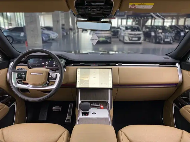 Land Rover Range Rover — Фото автомобиля 12