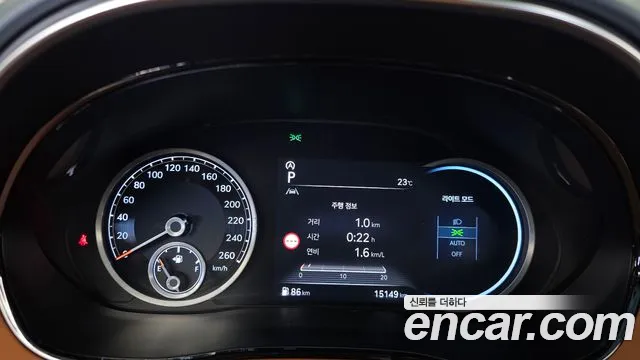Genesis GV70 — Фото автомобиля 11