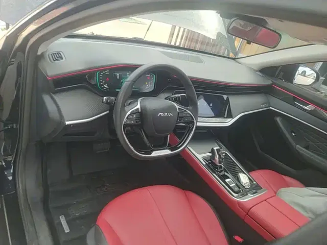 Dongfeng Yixuan MAX — Фото автомобиля 9