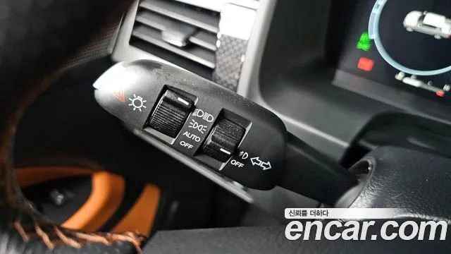 KG_Mobility_Ssangyong Rexton Новый Rexton Sport Khan Дизель 2.2 4WD — Фото автомобиля 18