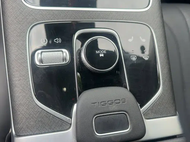 Chery Tiggo 9 — Фото автомобиля 3