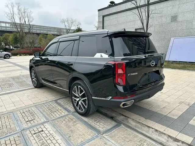 GAC Trumpchi GS8 — Фото автомобиля 4