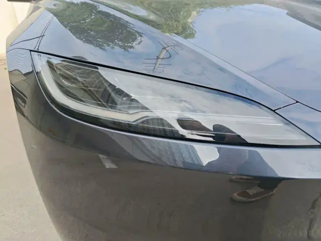 Tesla Model 3 — Фото автомобиля 7