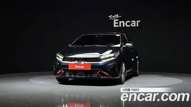 Kia K3 Новый K3 2 поколение 1.6 Turbo GT 5 дверей — Фото автомобиля 3