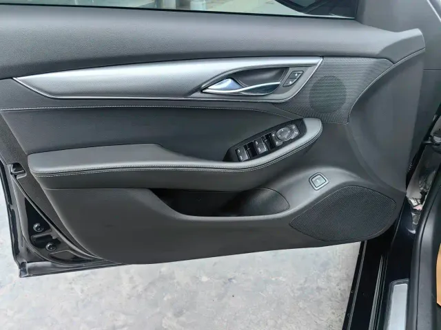 Cadillac CT5 — Фото автомобиля 13