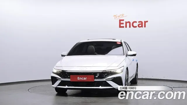 Hyundai AVANTE Новый Avante (CN7) — Фото автомобиля 3