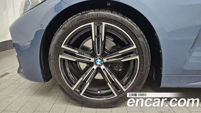 BMW 4 Series G22 — Фото автомобиля 5