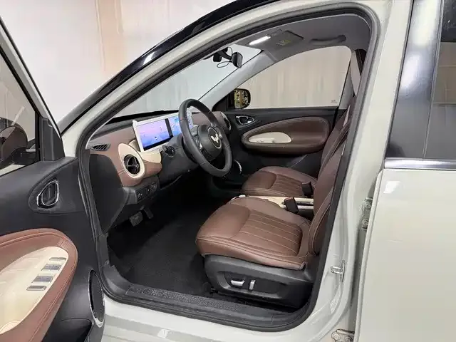 Wuling Bingo — Фото автомобиля 12