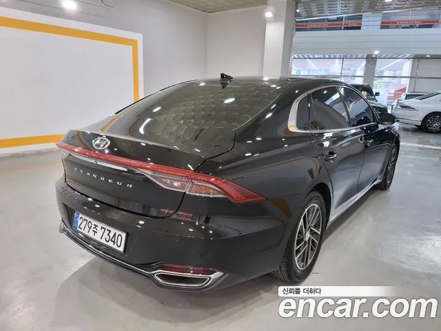 Hyundai Grandeur Новый Grandeur IG 3.0 LPi (Для проката) — Фото автомобиля 2