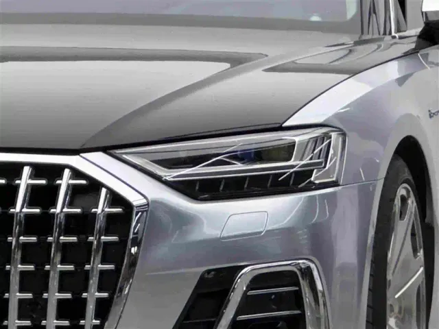 Audi Audi A8 2022 A8L 55 TFSI quattro Premium Collector's Edition — Фото автомобиля 3