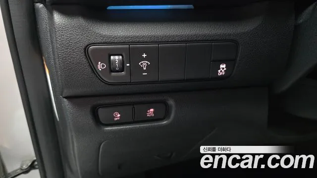 Kia Niro Niro Plus Air — Фото автомобиля 17