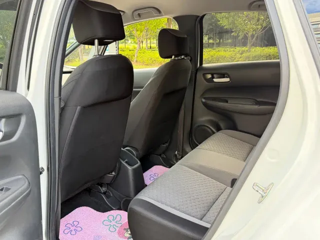 Honda Fit — Фото автомобиля 9