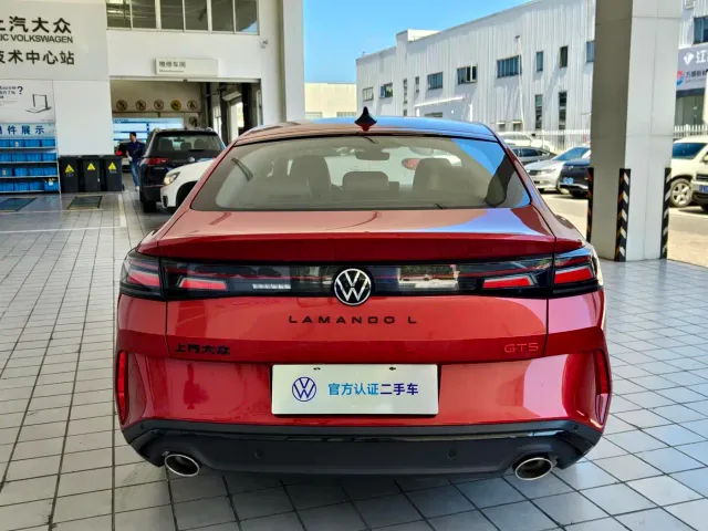 Volkswagen Lamando — Фото автомобиля 8