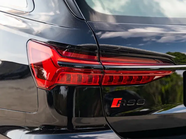 Audi RS 6 — Фото автомобиля 8
