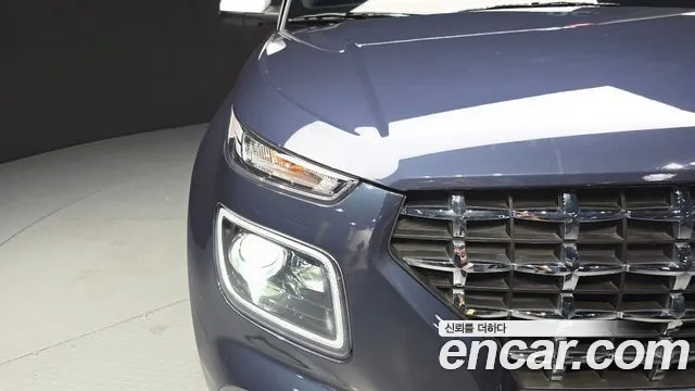 Hyundai Venue — Фото автомобиля 22