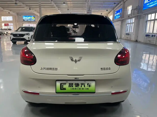 Wuling Bingo — Фото автомобиля 5