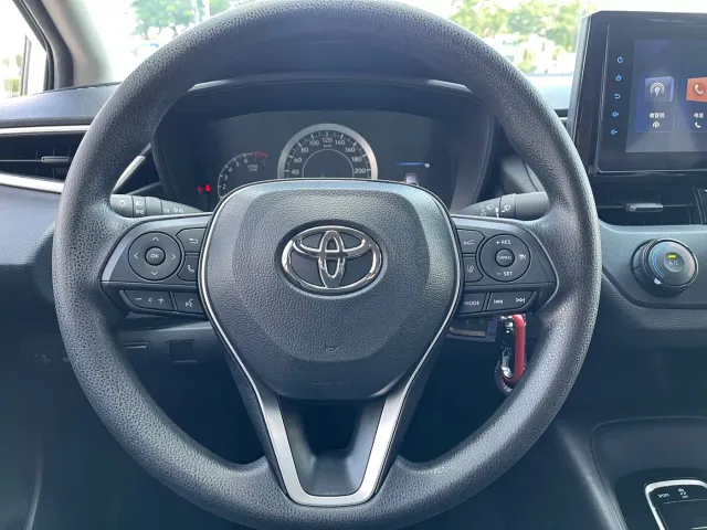 Toyota Corolla — Фото автомобиля 5