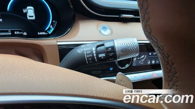 Genesis GV70 — Фото автомобиля 29
