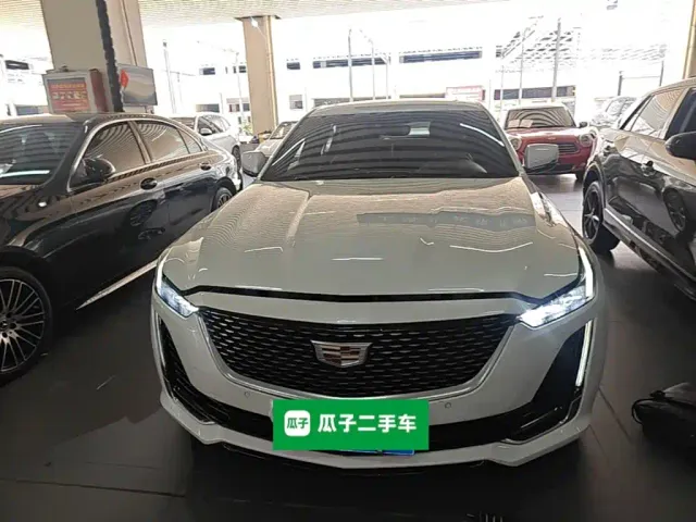 Cadillac CT5 — Фото автомобиля 2