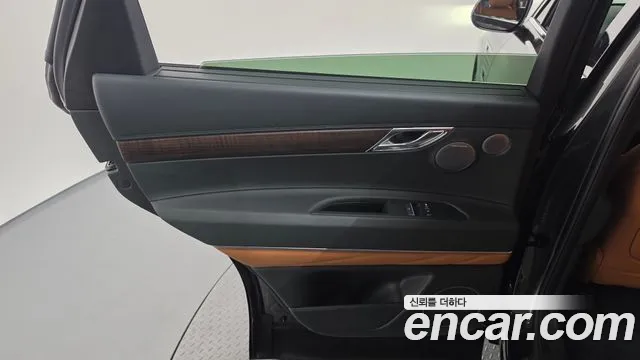 Genesis GV80 2.5T Бензин AWD — Фото автомобиля 20