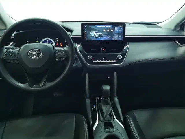 Toyota Corolla Cross — Фото автомобиля 12