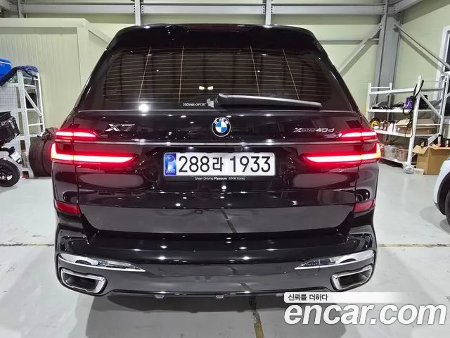 BMW X7 xDrive 40d M Sport 7 мест — Фото автомобиля 4