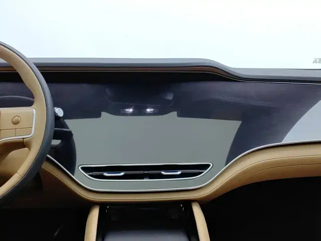Roewe Feifan R7 — Фото автомобиля 12