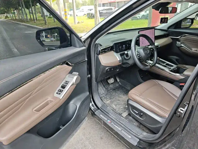 GAC Trumpchi GS4 — Фото автомобиля 15
