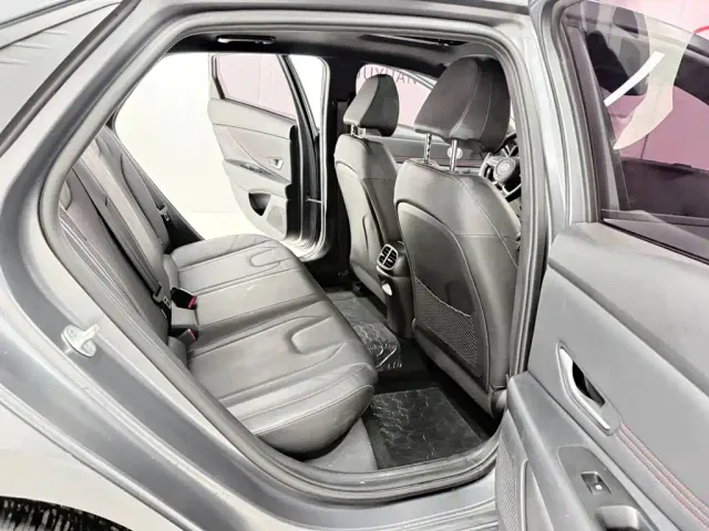Hyundai Elantra — Фото автомобиля 14