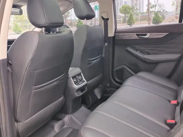 Dongfeng Yixuan MAX — Фото автомобиля 7