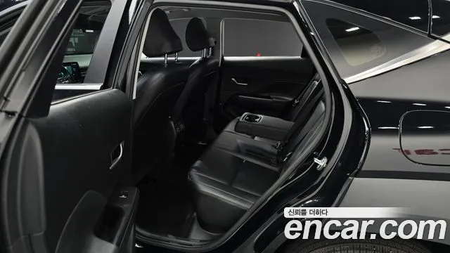 Hyundai Kona Kona (SX2) Бензин 1.6 турбо 2WD — Фото автомобиля 12