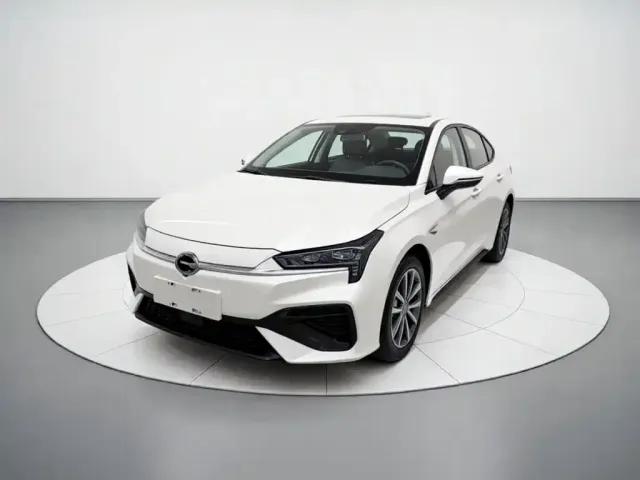 Фотография автомобиля — GAC Aion S